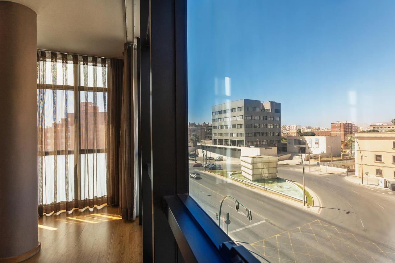 Vertice Indalo Almería Exterior foto